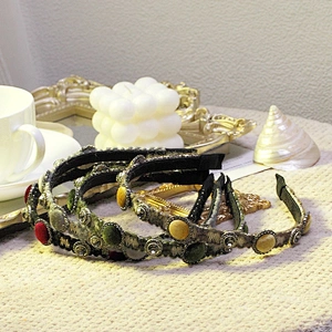 Vintage classic wool hairband headwear Korean version 2020 new versatile web celebrity simple rhinestone headband