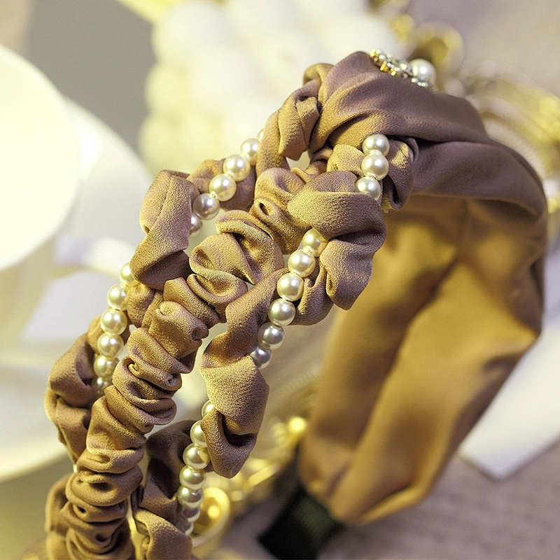 In 2020, the fashion headband Korean version of Europe and The United States  baroque headbands  beaded headband