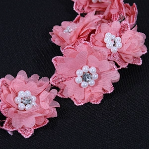 Kavatar supply polyester beaded flower lace trim for dress