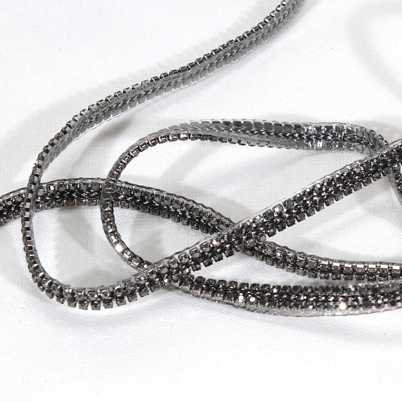 China Supplier Black Coated Rhinestone Beaded Heat Transfer Ribbon with Accessories Chain