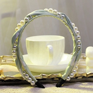 South Korea simple knot nail pearl hairband Europe and the United States with the same style retro polyester headband hairband