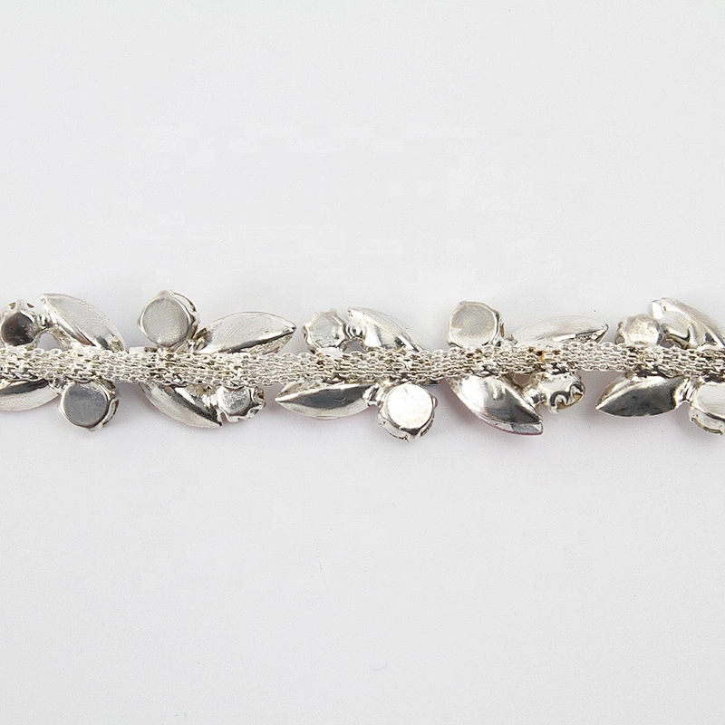 wholesale rhinestone chain rhinestone-chain-roll