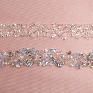 Wholesale  hotfix heat designs clothes hotfix rhinestone Trimming  Glass bead Resin for shoes for hat for Clothing Cheap transfers