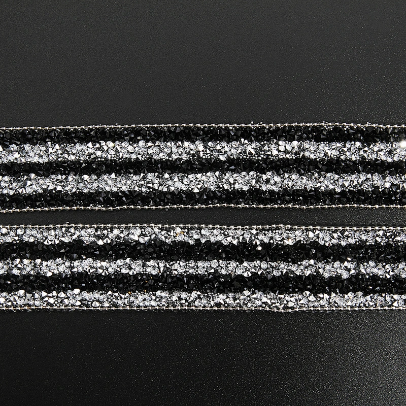 Kavatar Wholesale Theme Rhinestone 2019 Heat Transfer Designs Hot Fix Rhinestone Trim Iron on Trims