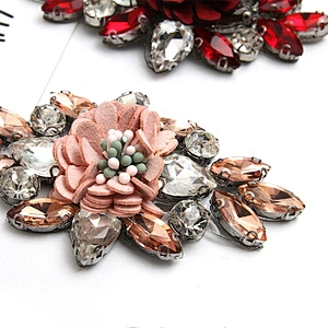 Christmas Cherry Flower Decorative Sew on Rhinestone Beaded Patches Wholesale patches for clothing