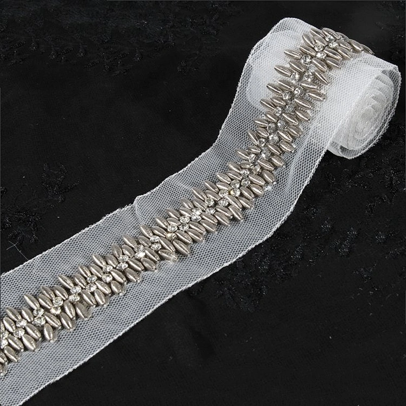 Classic Screw Accessories Beads Rhinestone Lace For Garment Decoration