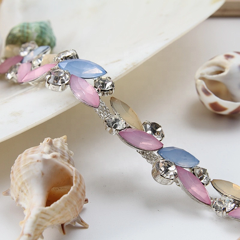 wholesale rhinestone chain rhinestone-chain-roll