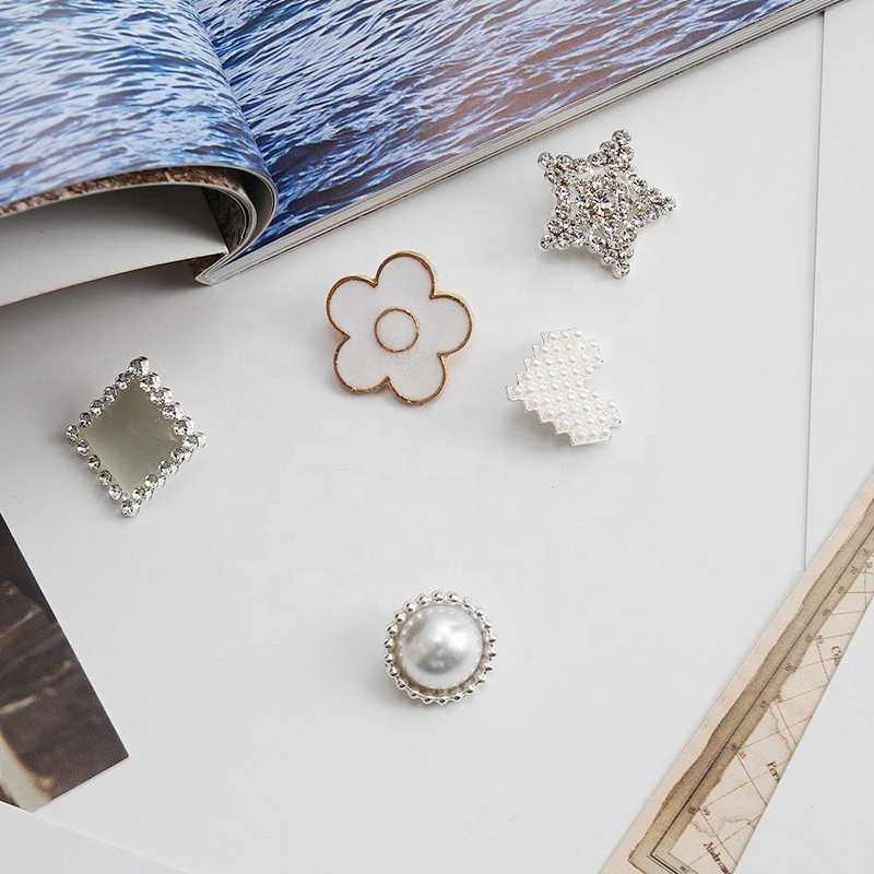 Coat buttons ,European and American style clothing rhinestone buttons crystal pearl clothing accessories wholesale butt,