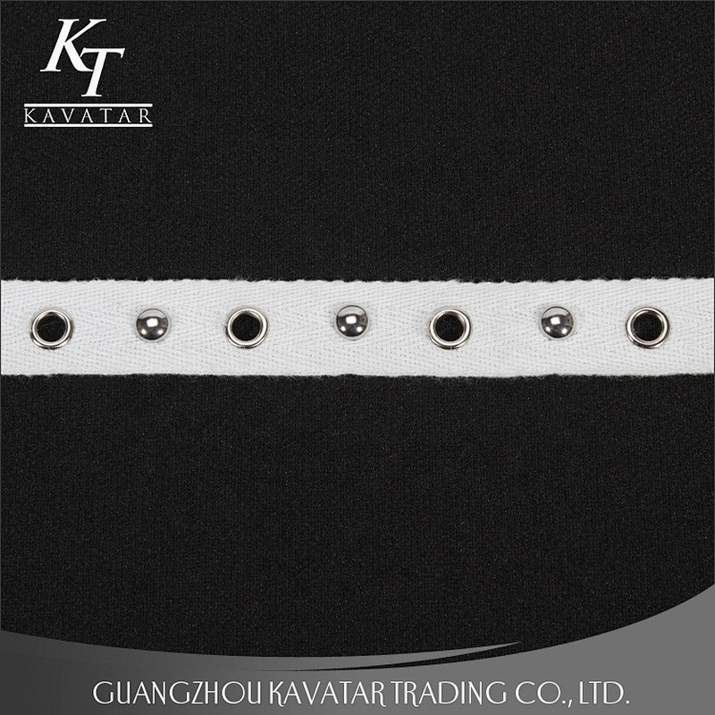 Kavatar White New Designs Cotton Eyelet Lace Fabric