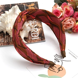 Fashion headbands  2020  wholesale rhinestone headbands  for girls hair accessories ,designer headbands Wide-brimmed hair band