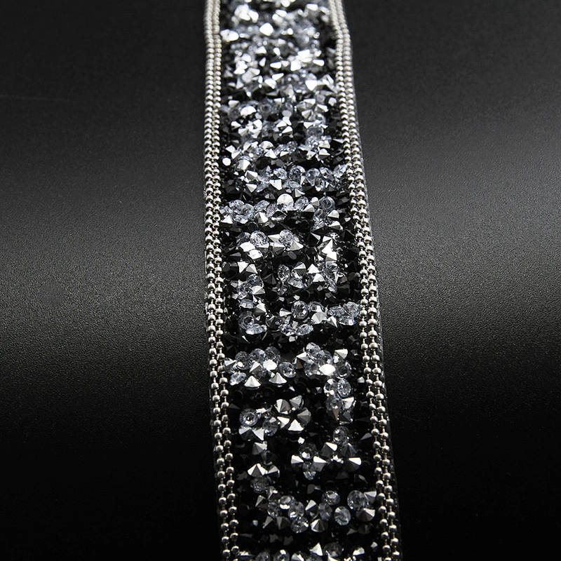 Kavatar Wholesale Hotfix Trim Hotfix Motif Designs Banding Trim For Clothing Hotfix Rhinestone For Hat Iron on Trims