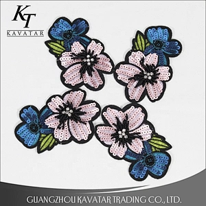 New arrival Small Flower 3D Designs Beaded Rhinestone Sequin Applique For decoration