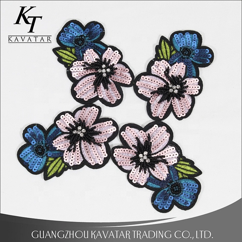 New arrival Small Flower 3D Designs Beaded Rhinestone Sequin Applique For decoration