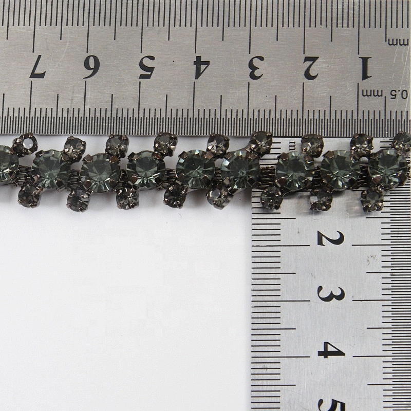 Wholesale High quality Clear Crystal Glass Rhinestone chain sewed to wedding belt  dress shoes, Bridal hair