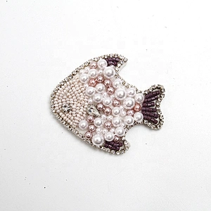 Christmas Cherry Flower Decorative Sew on Rhinestone Beaded Patches Wholesale patches for clothing
