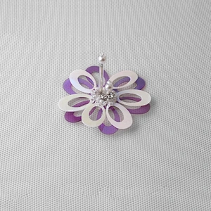 Kavatar Simply Sequin Rhinestone Beaded Applique Flower Patch