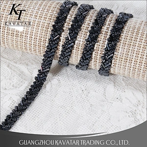 Kavatar Design 1cm Width Inclined Black Small Beads Lace Trim