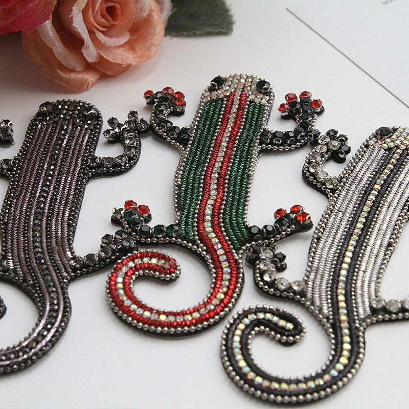 Wholesale lizard rhinestone Patch Animal beaded handmade Beaded Patches clothing patch