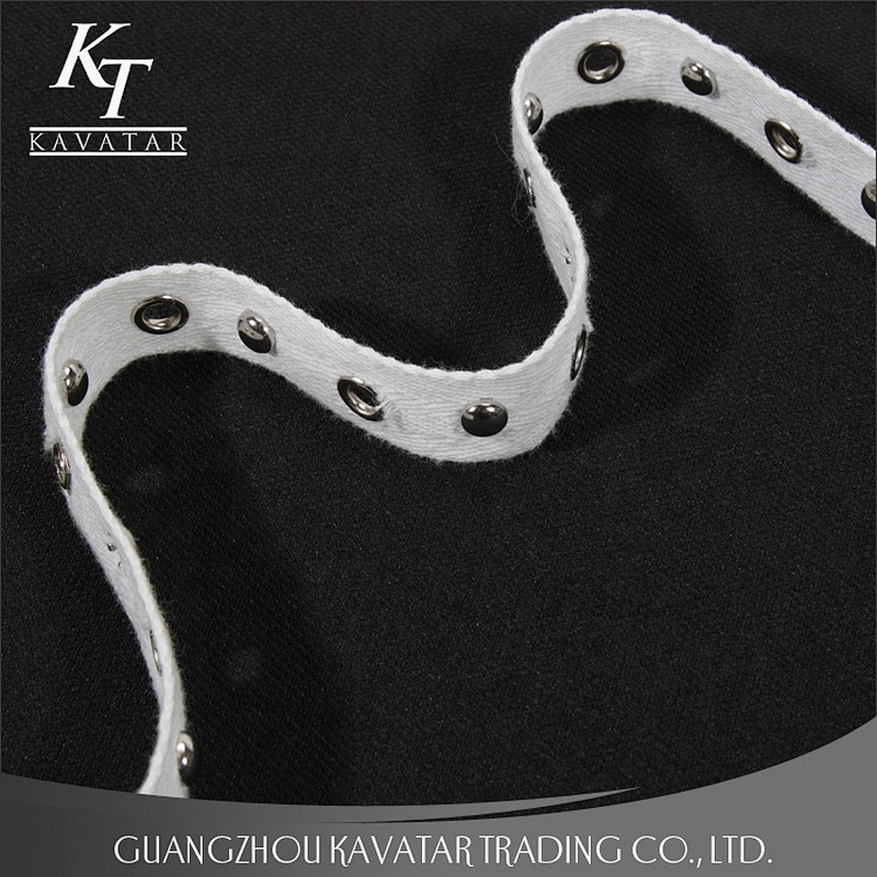 Kavatar White New Designs Cotton Eyelet Lace Fabric