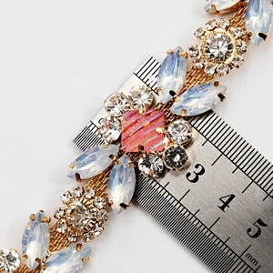 Kavatar Wholesale Gold Rhinestone Chain Trim Necklace