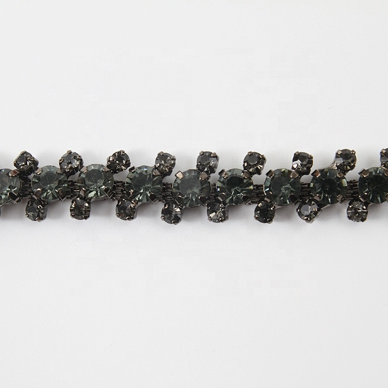 Wholesale High quality Clear Crystal Glass Rhinestone chain sewed to wedding belt  dress shoes, Bridal hair