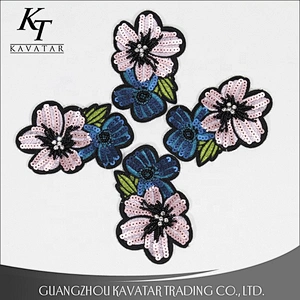 New arrival Small Flower 3D Designs Beaded Rhinestone Sequin Applique For decoration