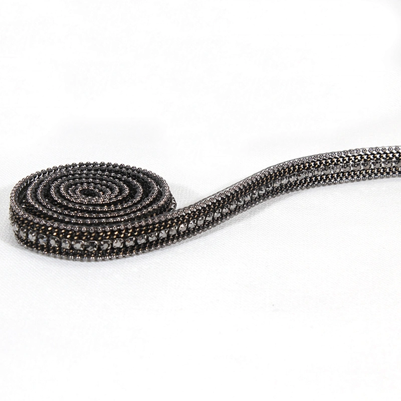 Wholesale Black Chained Rhinestone Hot Fix Trimming with Accessories Beads