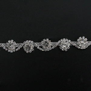 Kavatar Cheap Wholesale Simple Rhinestone Chain Choker Necklace