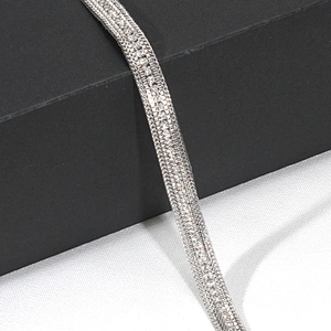 Kavatar Wholesale Custom Design Accessories Chain Beaded Rhinestone Hotfix Trim