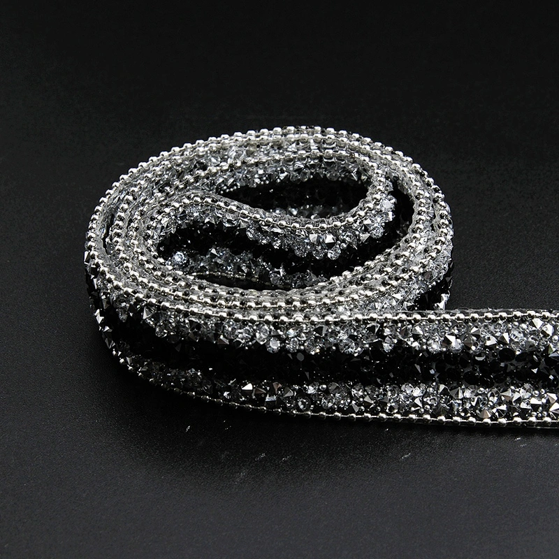 Kavatar Wholesale Hotfix Motif Designs Trim Motif Rhinestones Clothes Private Label Glass Round Iron on Trims