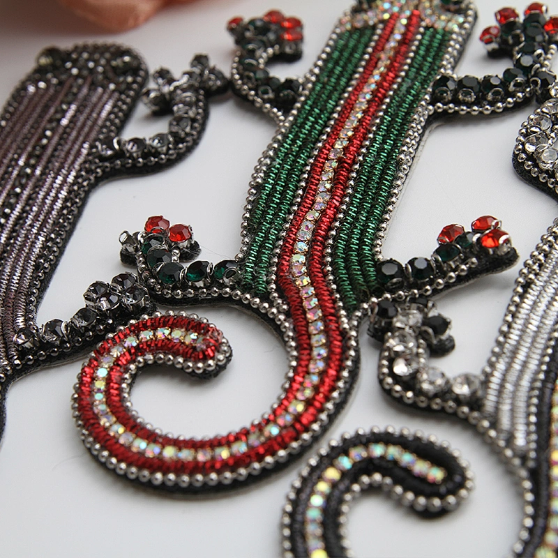Wholesale lizard rhinestone Patch Animal beaded handmade Beaded Patches clothing patch