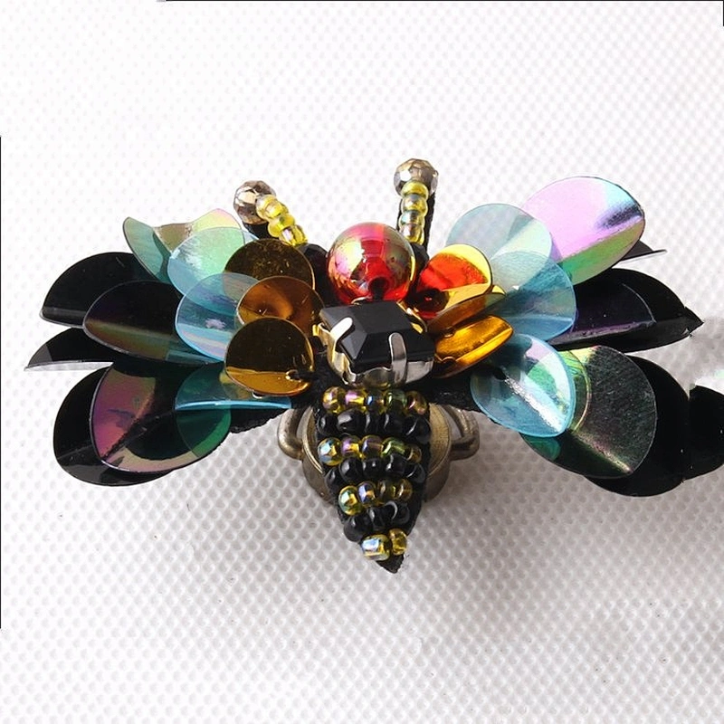 Kavatar Wholesale Shape 3D Handmade Sequin Beads Flower Bee Patches