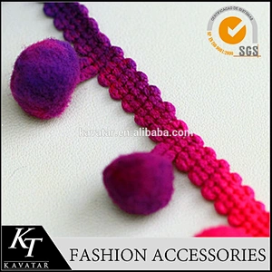 High quality popular pom pom trim with red/blue ball in full stock
