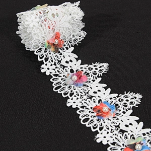 Kavatar design 3D floral layers white lace for dress