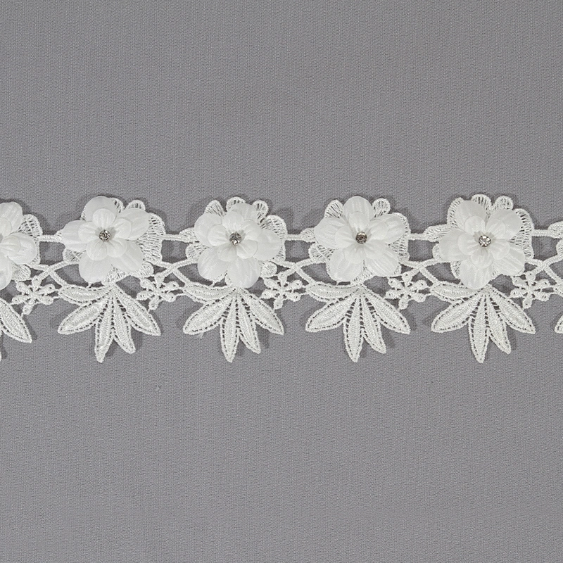 Fast delivery flower lace embroidery water soluble lace trim for bridal dress