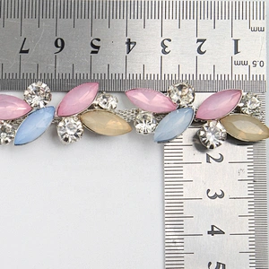 wholesale rhinestone chain rhinestone-chain-roll