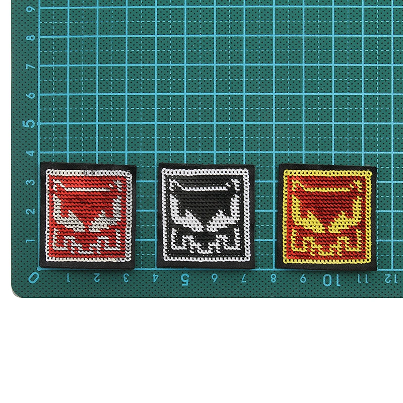 wholesale applique designer badges patches cloth stickers Sew on for clothing accessories decoration 3D patch sequin patch