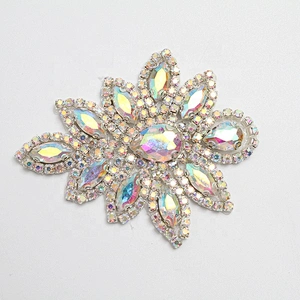 Christmas Cherry Flower Decorative Sew on Rhinestone Beaded Patches Wholesale patches for clothing
