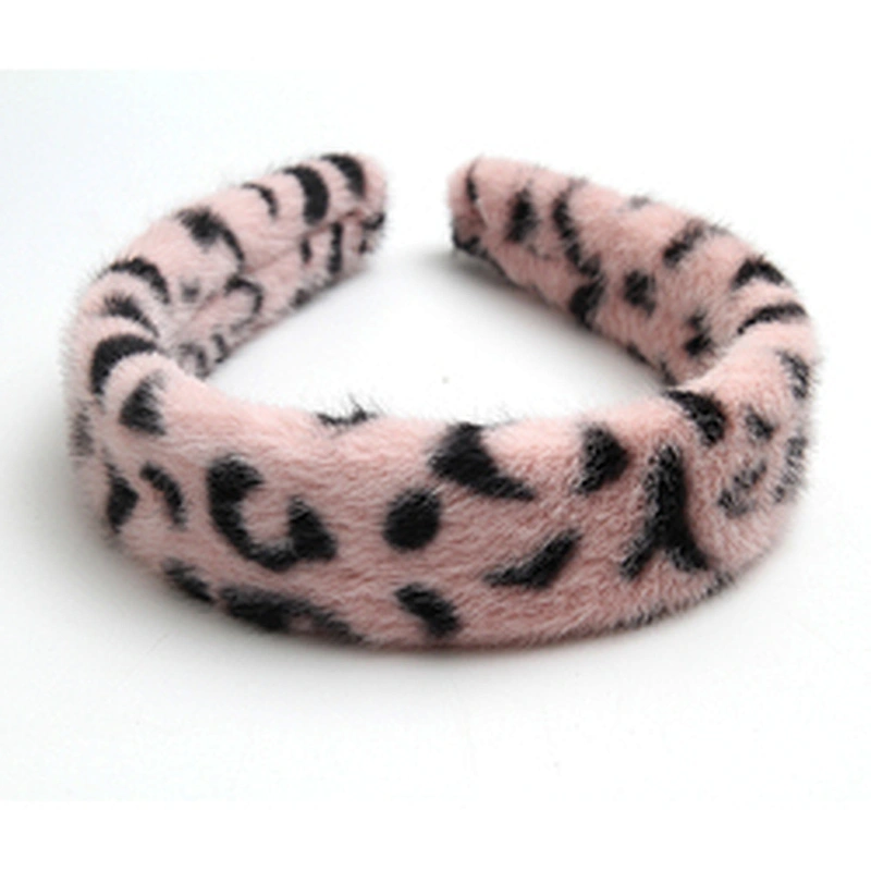 Wholesale sale of colorful  woman hair plush tie elastic creative fluffy fashion girls hair hoop Vintage Furry Headbands fur hea