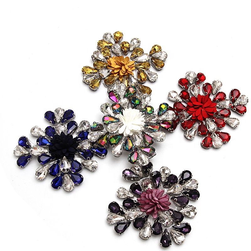 Christmas Cherry Flower Decorative Sew on Rhinestone Beaded Patches Wholesale patches for clothing