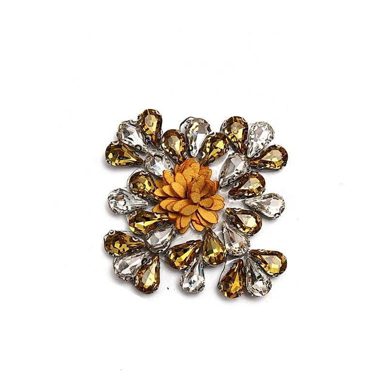 Christmas Cherry Flower Decorative Sew on Rhinestone Beaded Patches Wholesale patches for clothing