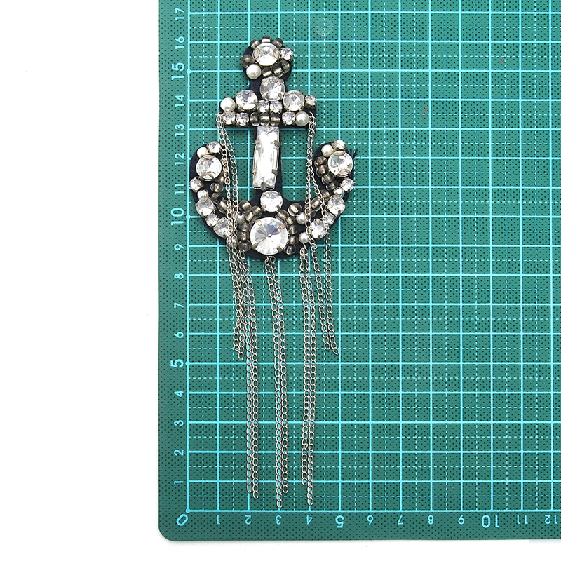 wholesale  designer badges cloth stickers Sew on for clothing accessories decoration 3D patch  rhinestone Metal Chain Tassel