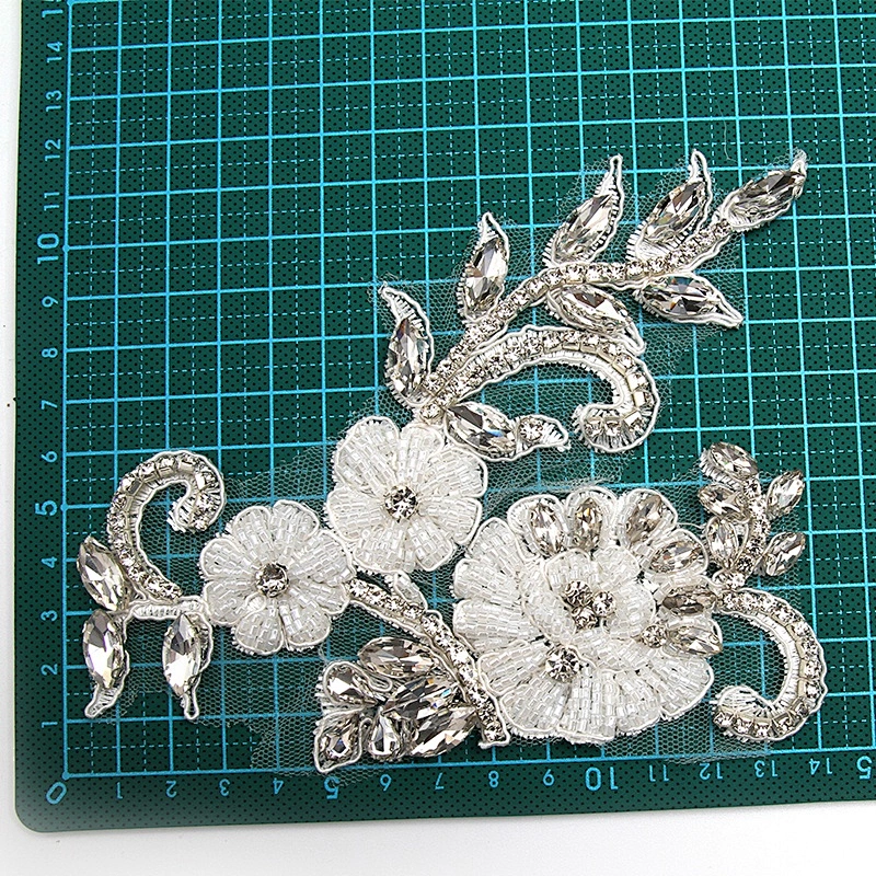 Christmas Cherry Flower Decorative Sew on Rhinestone Beaded Patches Wholesale patches for clothing
