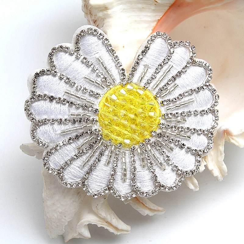 Christmas Cherry Flower Decorative Sew on Rhinestone Beaded Patches Wholesale patches for clothing