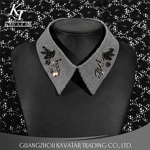 Fashion Grid Style Collar Design With Claw Rhinestone