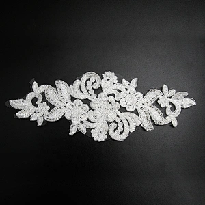 Christmas Cherry Flower Decorative Sew on Rhinestone Beaded Patches Wholesale patches for clothing