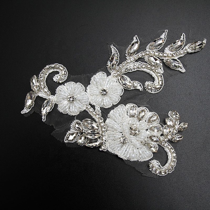Christmas Cherry Flower Decorative Sew on Rhinestone Beaded Patches Wholesale patches for clothing