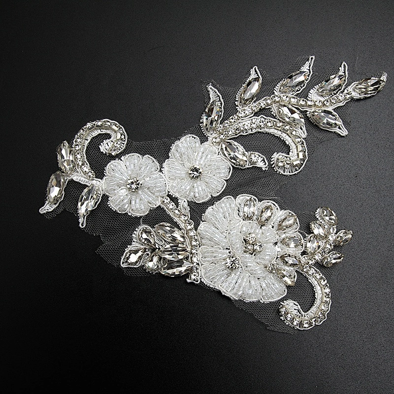 Christmas Cherry Flower Decorative Sew on Rhinestone Beaded Patches Wholesale patches for clothing