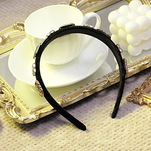 Headbands for women 2020  winter vintage fuzz headband  ,Hair band wholesale Baroque rhinestone party fashion hair band