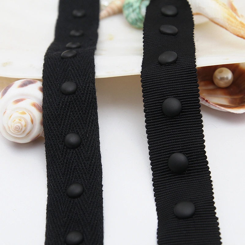 wholesale garment rivets Trimming lace trim Sew on fabric Design rivets for bags fashion custom flat rivet studs